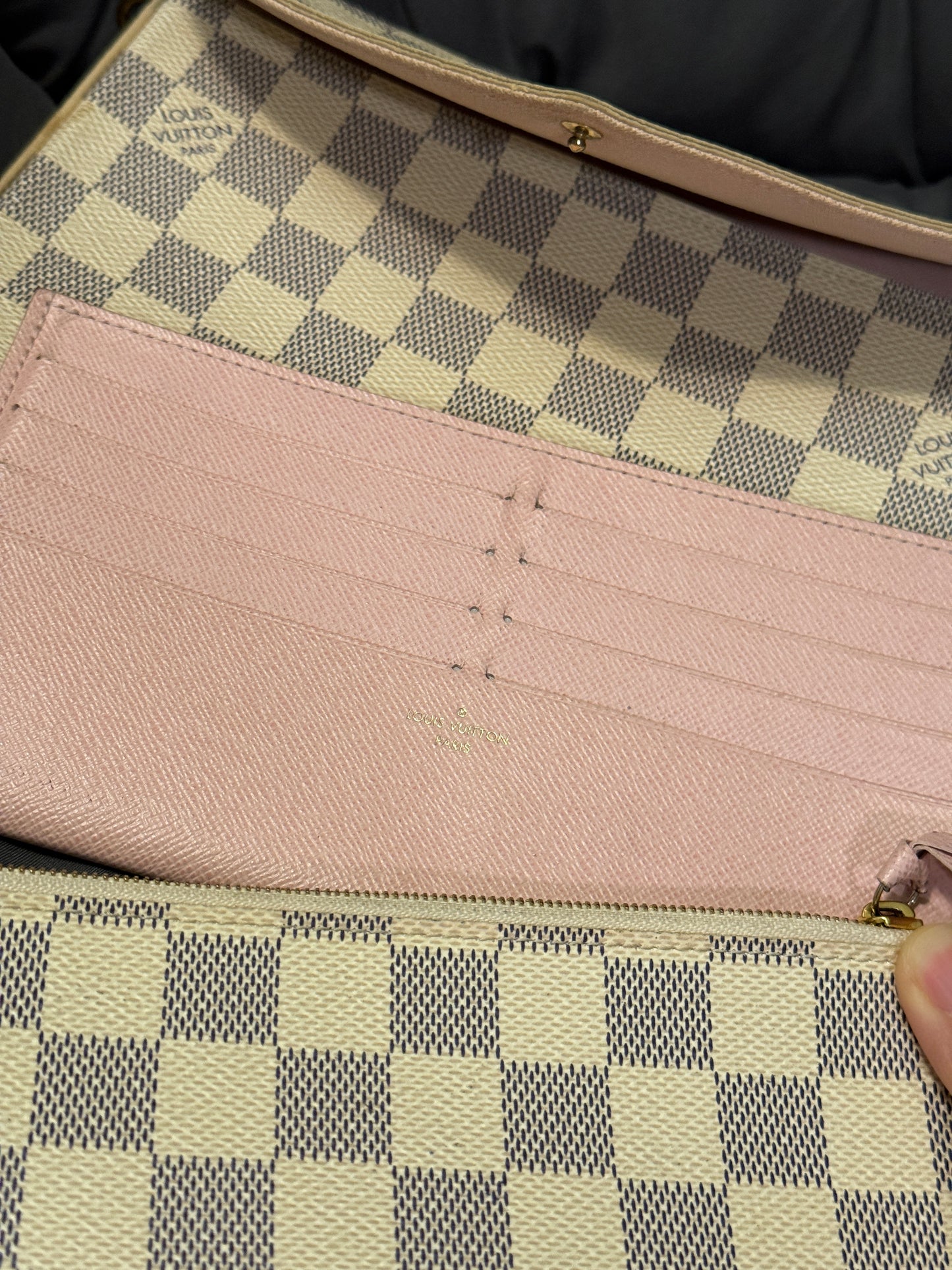 Pre owned Louis VuittonDamier Azur Pochette